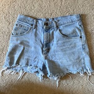 Women’s Wrangler jean shorts.